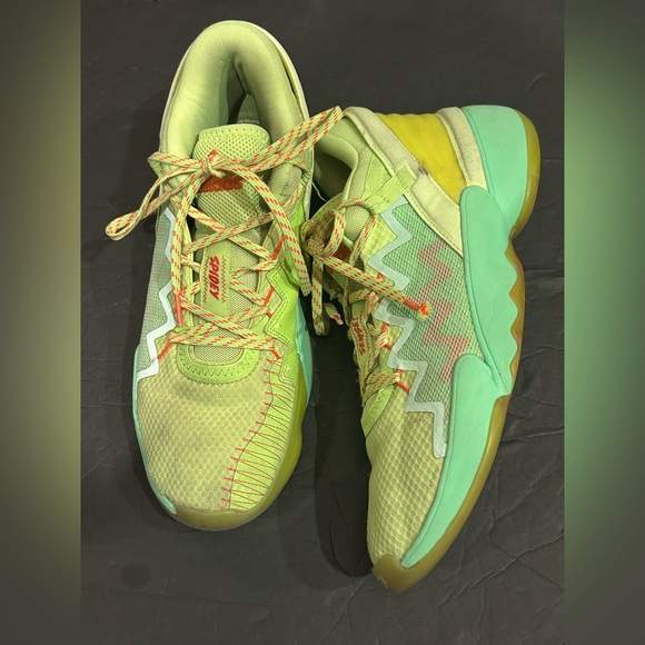 ADIDAS Marvel Spidey Sense sneakers size